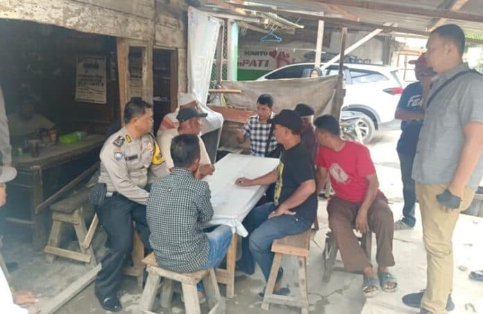 polisi_aktif_pantau_kampung_bebas_narkoba_di_tanjung_balai