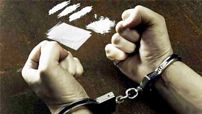 polisi_amankan_6_orang_saat_pesta_sabu_di_tebingtinggi