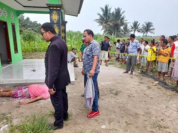 polisi_belum_juga_ungkap_kasus_kematian_irt_di_hutabayu_raja