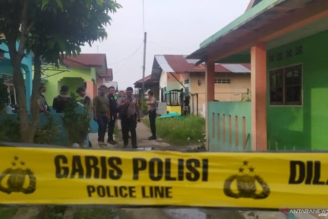 polisi_buru_satu_orang_terkait_bom_bunuh_diri_di_polrestabes_medan