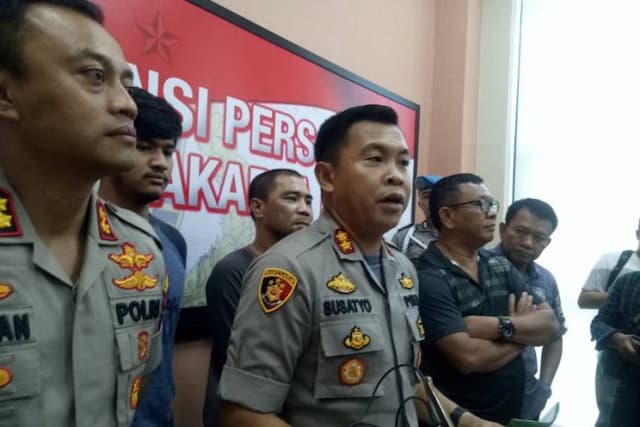 polisi_ingatkan_pengguna_parkir_valet_agar_hati_hati_simpan_barang