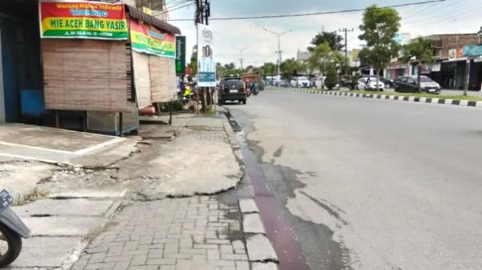 polisi_tangkap_pelaku_pembunuhan_tukang_becak_di_jalan_sm_raja_medan