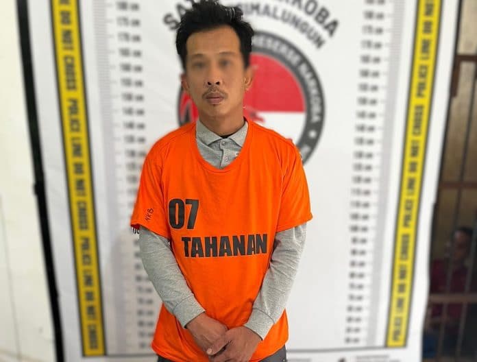 polisi_tangkap_pria_terlibat_sabu_di_silimakuta_pemasok_diburu