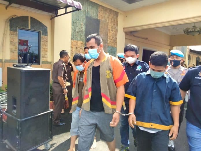 polres_asahan_tangkap_3_pria_edarkan_1_kg_sabu