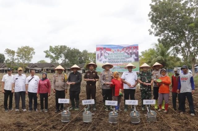 polres_langkat_launching_gugus_tugas_polri_dukung_ketahanan_pangan