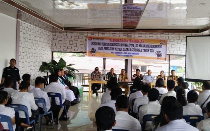 polres_samosir_kawal_pelantikan_dan_pembekalan_ptps_pilkada_2024