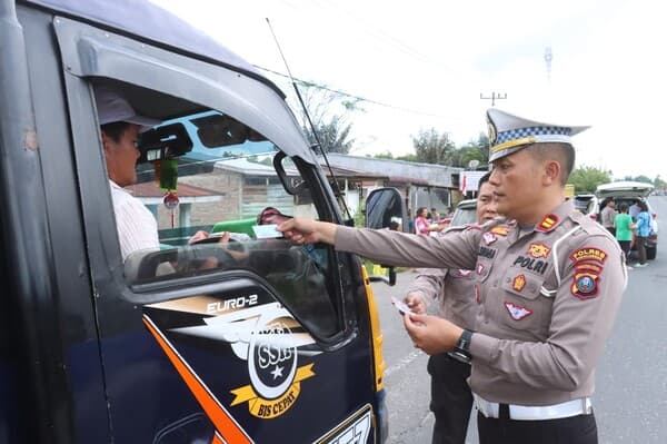polres_simalungun_operasi_zebra_toba_2024_fokus_pada_10_pelanggaran_lalu_lintas