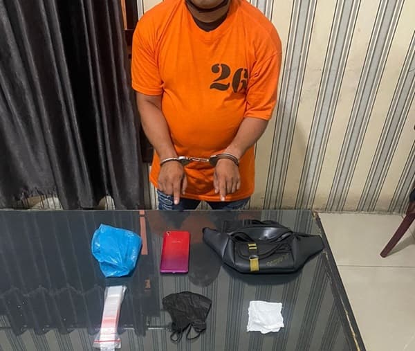 polres_tanah_karo_tangkap_petani_yang_diduga_nyambi_edarkan_sabu
