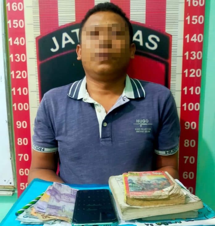 polres_tapteng_tangkap_pelaku_judi_kim_di_tukka
