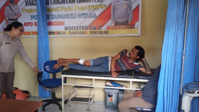 polres_taput_tembak_kaki_pelaku_pengeroyokan_warga_siborongborong_1