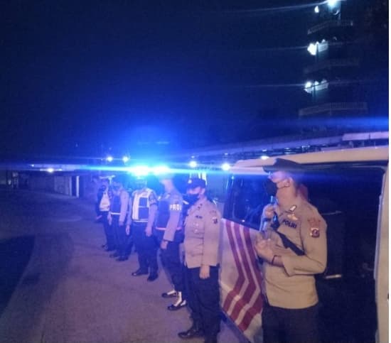 polres_tebing_tinggi_patroli_kryd_keramaian_remaja_saat_asmara_subuh_nihil