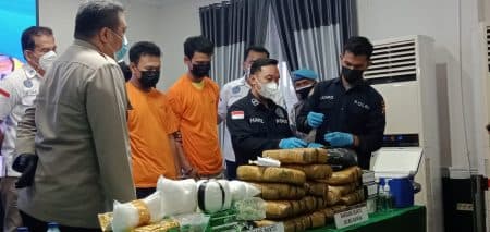polrestabes_medan_gagalkan_peredaran_114_kg_sabu_dan_15_kg_ganja