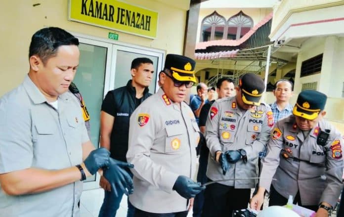 polsek_deli_tua_tangkap_2_pelaku_penyerangan_warkop_mie_aceh_dani