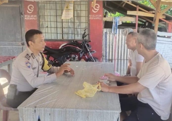 polsek_dolok_merawan_himbau_warga_bersinergi_dan_sosialisasi_operasi_katarak_gratis