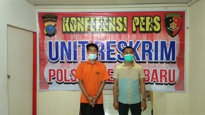 polsek_medan_baru_jemput_pelaku_penggelapan_sepeda_motor_di_labuhanbatu