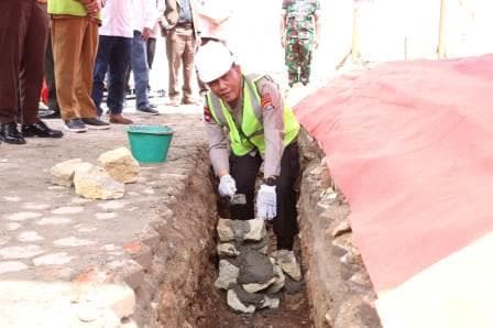 polsek_parapat_dibangun_kapolda_jaga_keamanan_dan_kenyamanan_masyarakat