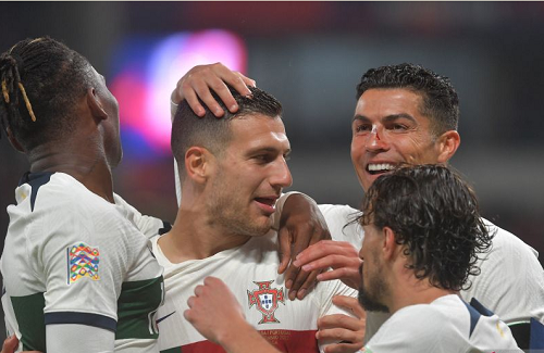 portugal_berpesta_4_gol_tanpa_balas_atas_republik_ceko