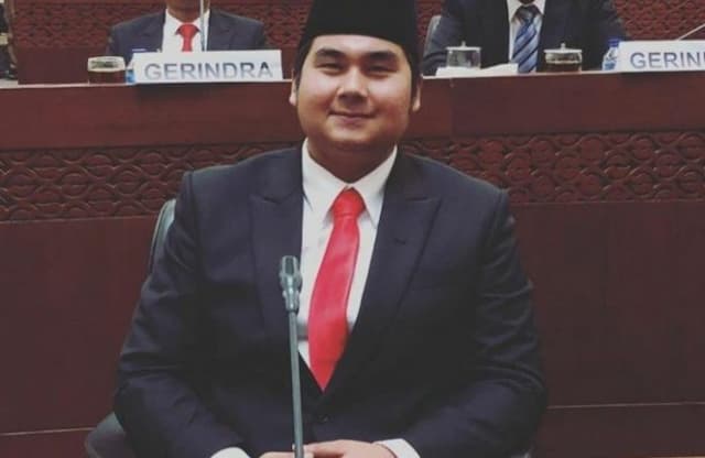 positif_corona_aulia_agsa_ajak_tetap_di_rumah