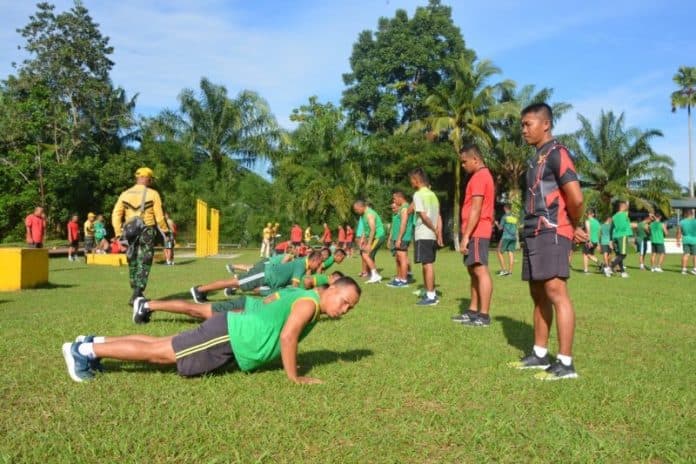 prajurit_korem_022pt_gelar_samapta_periodik_ta_2022
