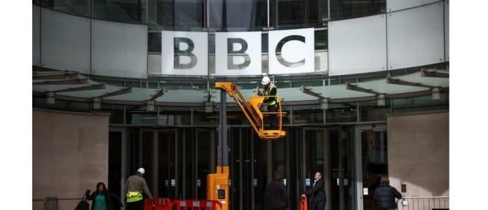presenter_bbc_diskors_karena_membayar_remaja_rp682_juta_untuk_gambar_tidak_senonoh