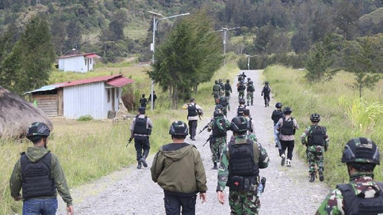 presiden_jokowi_didesak_batalkan_operasi_siaga_tempur_di_papua
