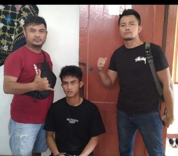 pria_berparas_tampan_ini_ditangkap_polisi_di_serbelawan_ternyata_ini_kasusnya