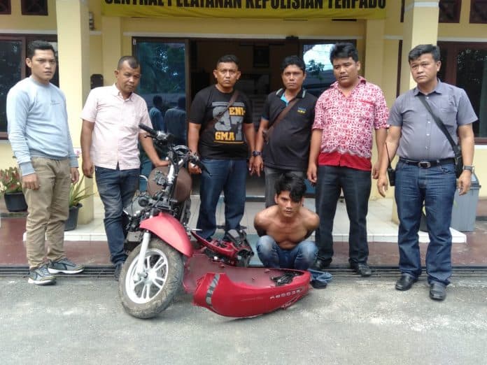 pria_bertato_yang_curi_sepeda_motor_di_siantar_ditangkap_polisi