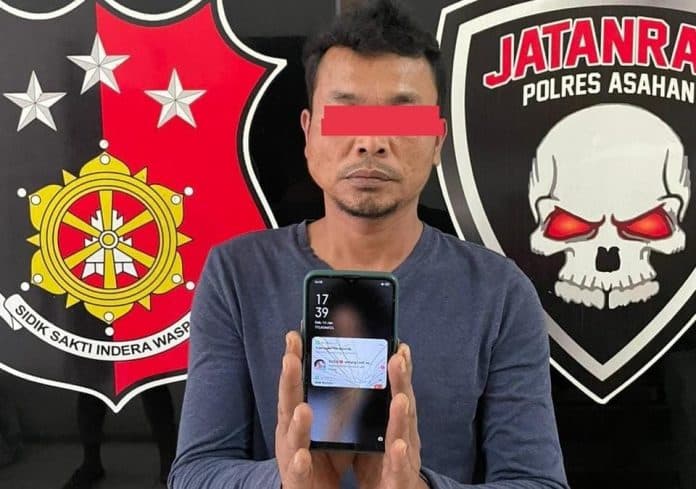 pria_di_asahan_curi_hp_dari_jendela_tertangkap_saat_menjual