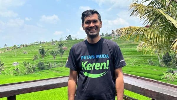 pria_ini_bangun_komunitas_petani_muda_hingga_berhasil_ekspor_buah_ke_china
