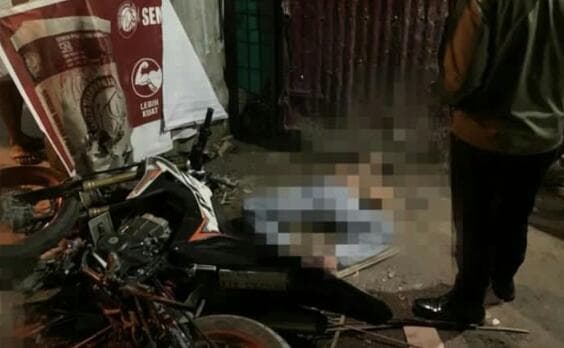 pria_terkapar_di_jalan_datuk_kabu_diduga_korban_geng_motor