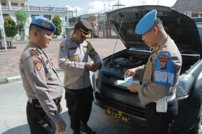 propam_polda_sumut_tes_urine_12_personel_polres_samosir