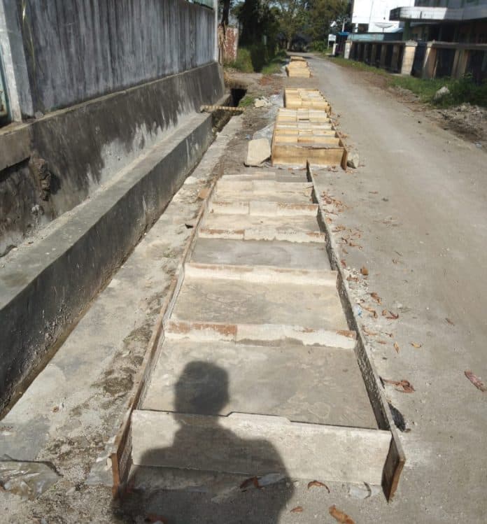 proyek_drainase_di_dairi_diduga_tak_selesai_hingga_tutup_tahun_tapi_dibayar_100_persen