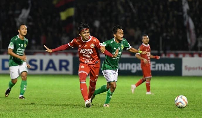 psms_tunduk_atas_semen_padang_fc_kinantan_kian_terseok
