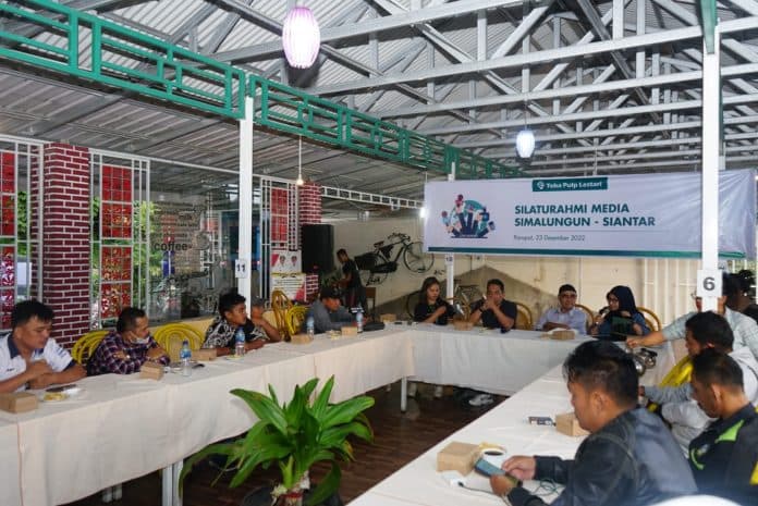 pt_tpl_berbagi_ilmu_dengan_jurnalis_penguatan_media_online_dan_trik_menaikan_pembaca