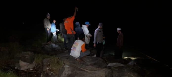 pulang_dari_ladang_bocah_8_tahun_terpleset_dan_hanyut_di_sungai_lae_renun_dairi