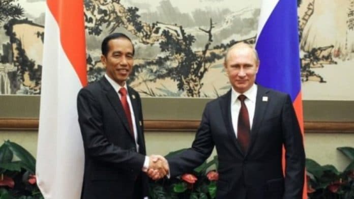 putin_tawarkan_partisipasi_bumn_transportasi_rusia_di_proyek_ikn
