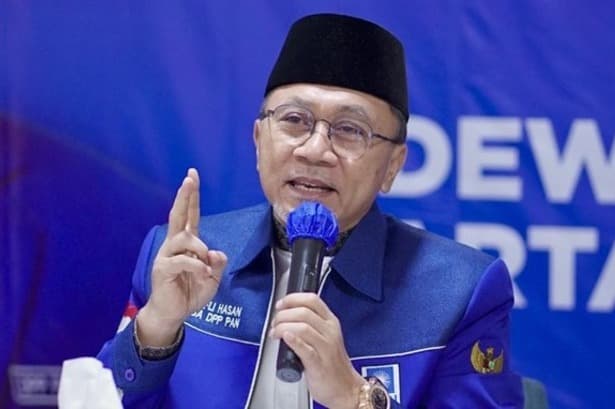 putri_zulkifli_hasan_ditunjuk_jadi_ketua_fraksi_pan_di_dpr_ri