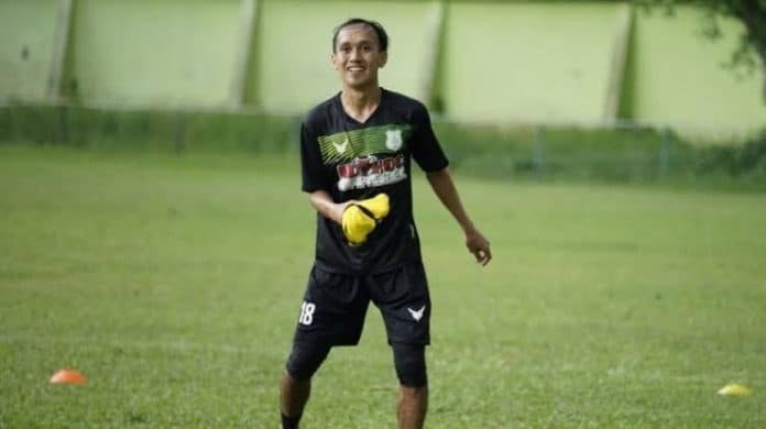 putu_gede_sambut_baik_kedatangan_ichsan_pratama_ke_psms_medan