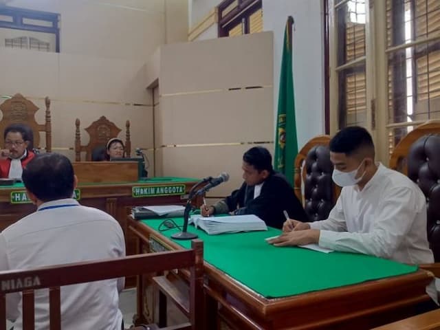 putusan_banding_hukuman_aditiya_hasibuan_turun_jadi_1_tahun_penjara