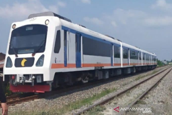railink_hentikan_38_perjalanan_ka_bandara_kualanamu