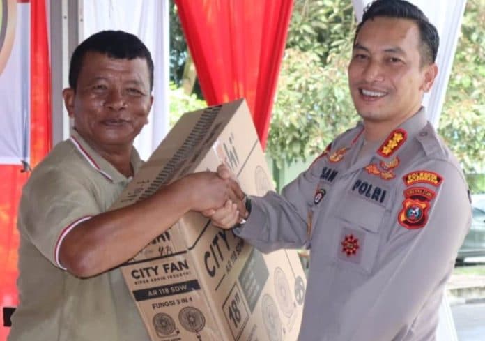 ramaikan_hut_korem_022pt_kapolresta_deli_serdang_gowes_bersama_dandim