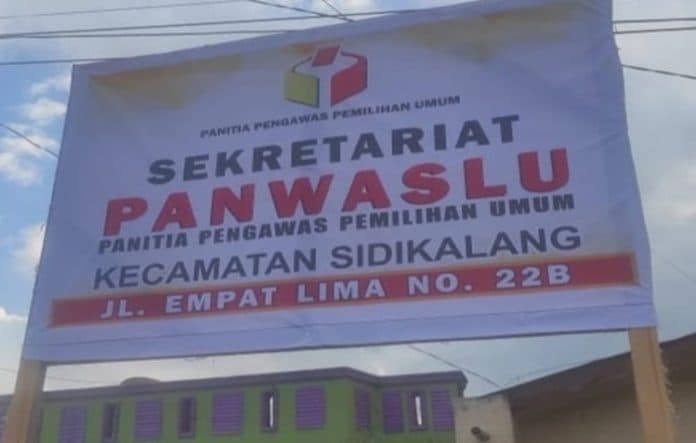 rangkap_tugas_ppl_ketua_panwascam_sidikalang_disinyalir_tabrak_uu_pemilu
