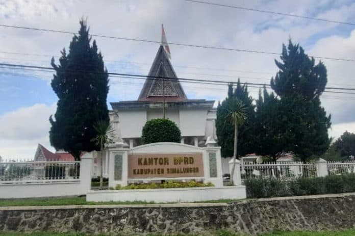 rapat_banmus_dprd_simalungun_tak_korum_jadwal_paripurna_lkpj_bupati_2023_belum_jelas
