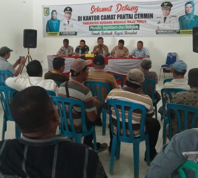 ratusan_nelayan_keluhkan_pendangkalan_aliran_sungai_baungan_pantai_cermin