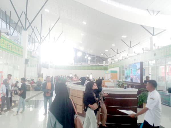 ratusan_peserta_mudik_gratis_pemprov_sumut_ramaikan_terminal_amplas