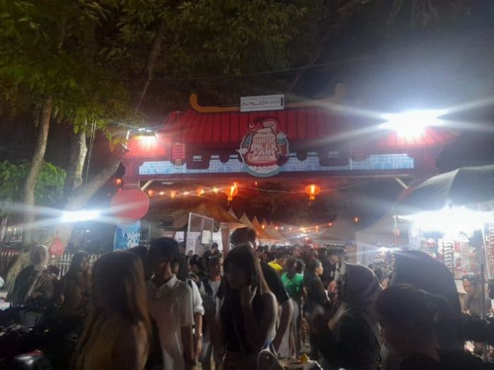 ratusan_warga_pematangsiantar_padati_imlek_fair
