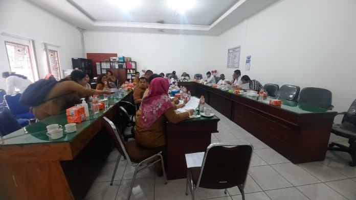 rdp_dengan_komisi_iv_dprd_bpbd_simalungun_usulkan_penambahan_1_unit_pemadam_kebakaran