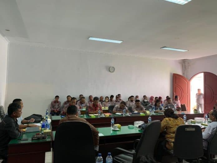 rdp_komisi_1_dprd_dengan_dpmpn_simalungun_kembali_ditunda