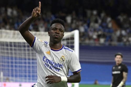 real_madrid_berpesta_6_gol_tanpa_balas_atas_levante