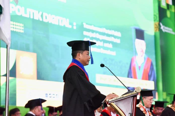 rektor_usu_prof_muryanto_amin_dikukuhkan_sebagai_guru_besar_ilmu_politik